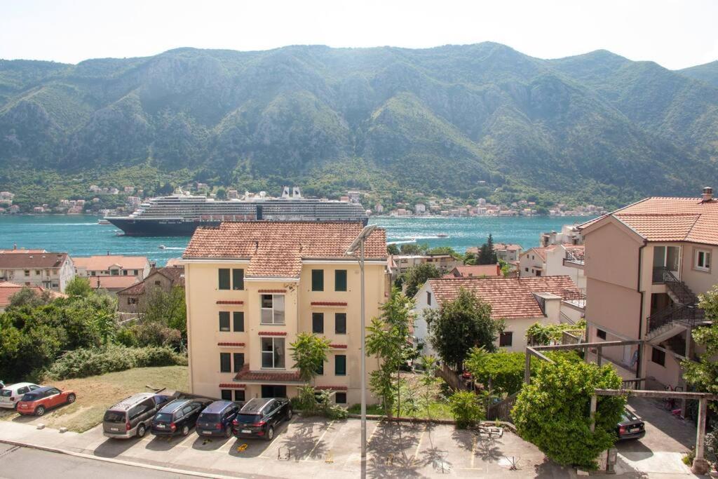 Sailor'S Knot Apartment - Central And Amazing Sea View Kotor Buitenkant foto